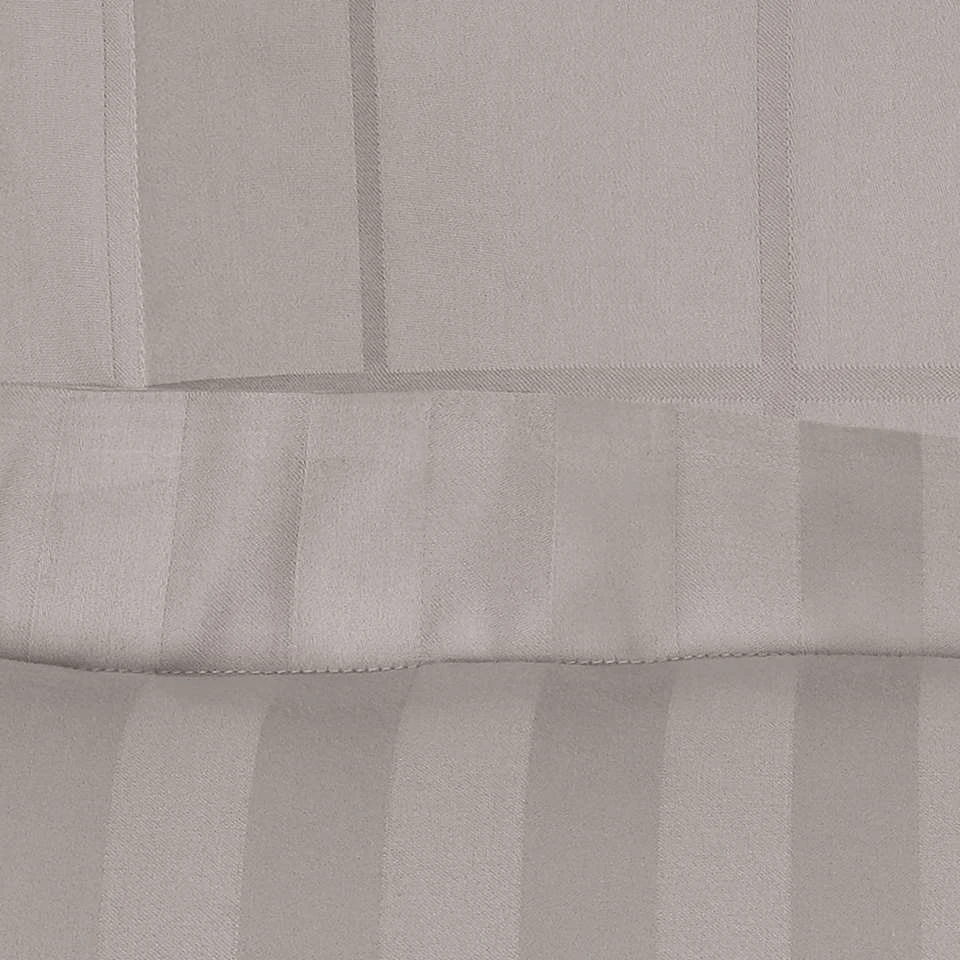 De Witte Lietaer Dekbedovertrek Katoen Satijn Zygo - 140 X 220 Cm - Taupe 2 De Witte Lietaer Dekbedovertrek Katoen Satijn Zygo - 140 X 220 Cm - Taupe - Afbeelding 2